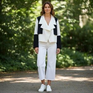 Planet by Lauren G Colorblock Crop Jacket size 2 M Black White Artsy